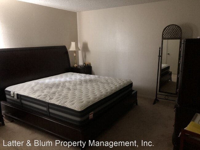 Building Photo - 3 br, 2 bath House - 680 Wall Blvd