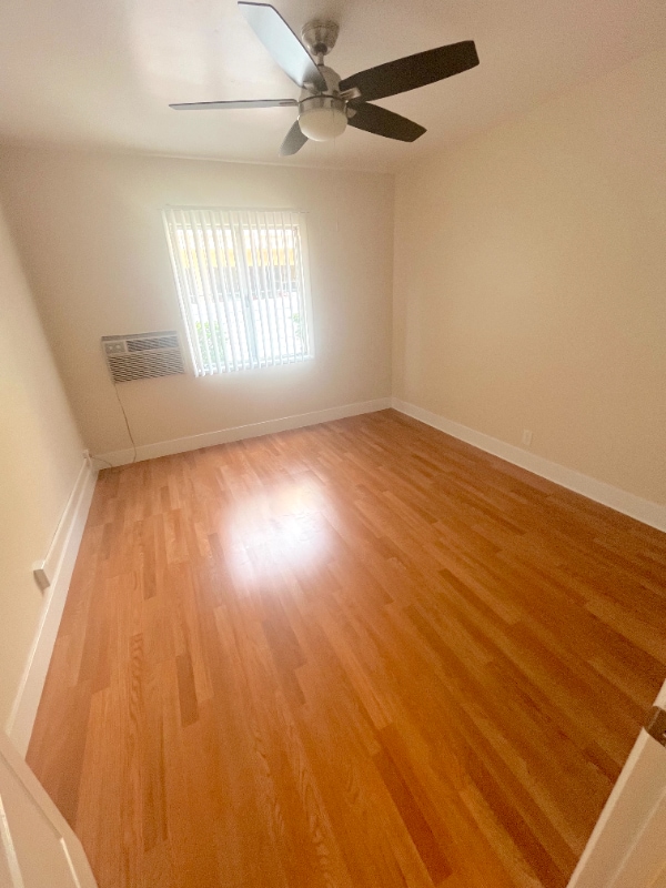 Building Photo - 170 S Chester Ave