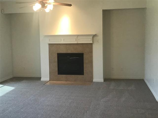 Building Photo - 720 Candle Meadow Blvd