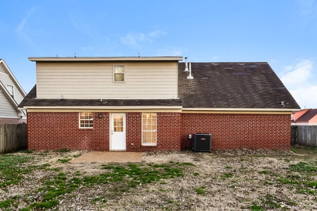 Building Photo - 4483 Shadow Glen Cove