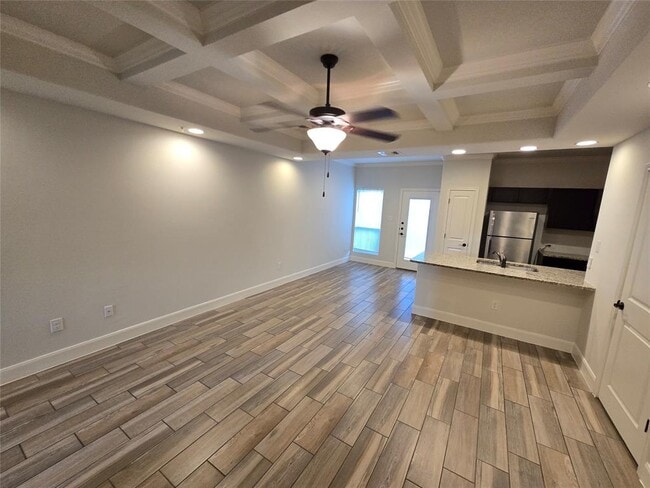 Building Photo - 6403 Melanzane Ave