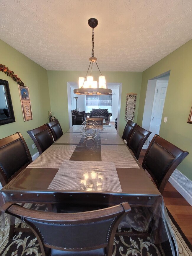 Building Photo - 2948 Collier Hill Ct