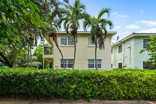 Building Photo - 1311 15th Terrace