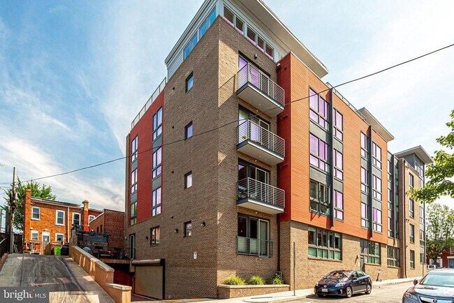 Building Photo - 2920 Georgia Ave NW