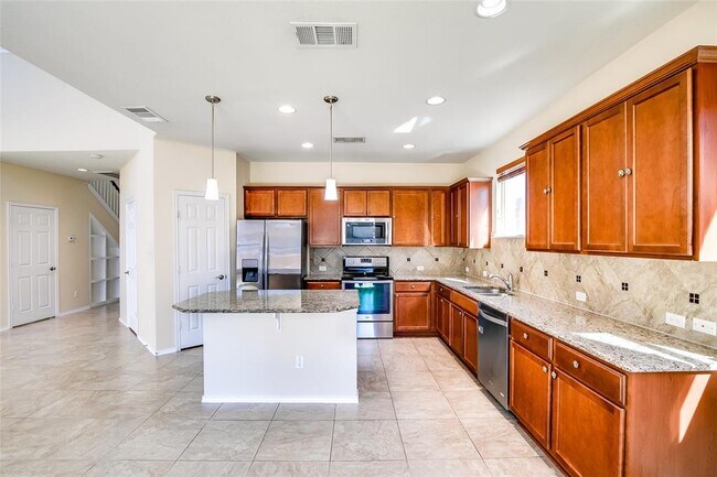 Building Photo - 3717 Dover Ferry Crossing