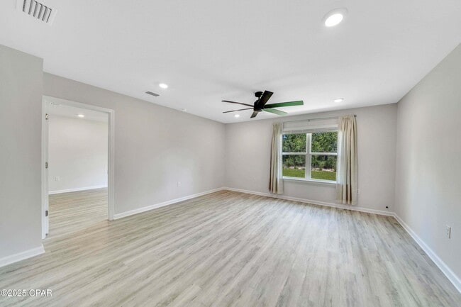 Building Photo - 2304 Aquarius Dr