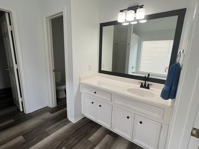 Building Photo - 6319 Sunlit Orchard Dr