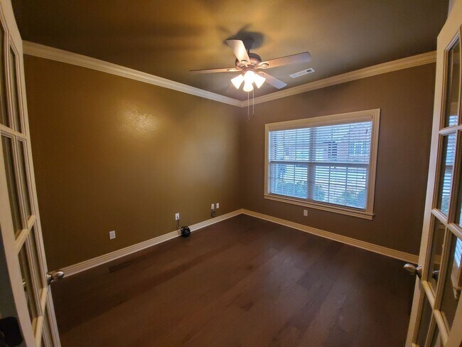 Building Photo - 4083 N Zion Valley Dr