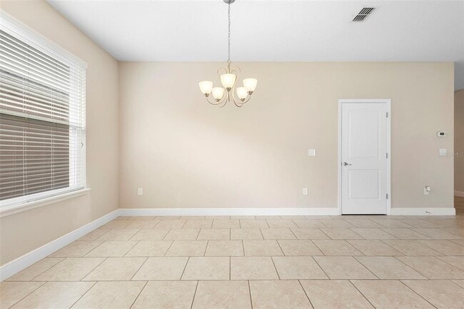 Building Photo - 1497 Softshell St
