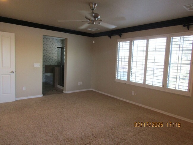 Building Photo - 4 Bedroom home gated community