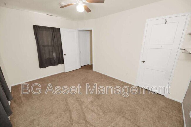 Building Photo - 950 Kelvin Ct