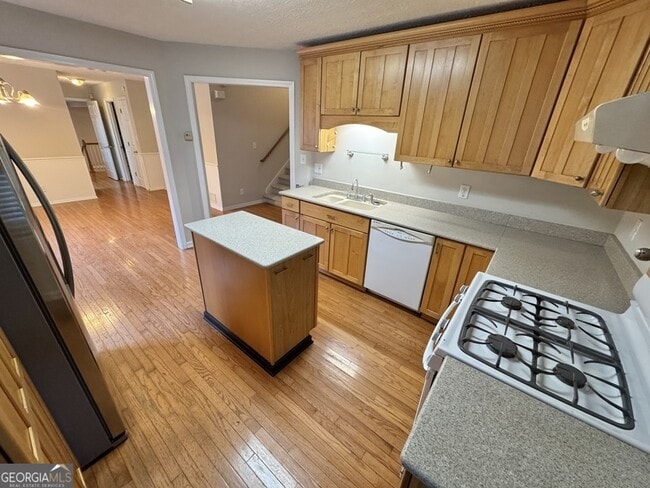Building Photo - 45 Gentry Dr