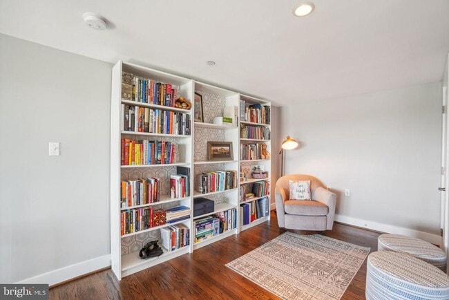 Building Photo - 2920 Georgia Ave NW