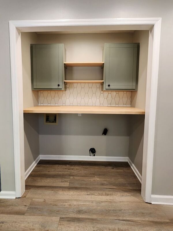 Building Photo - 321 Oak Meadows Dr