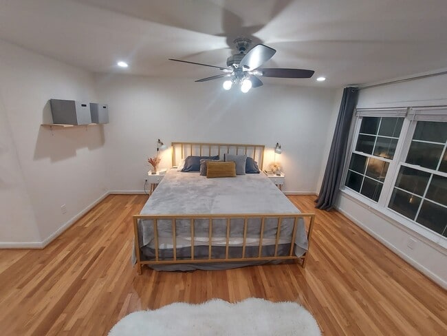 Building Photo - 1850 Portsmouth St