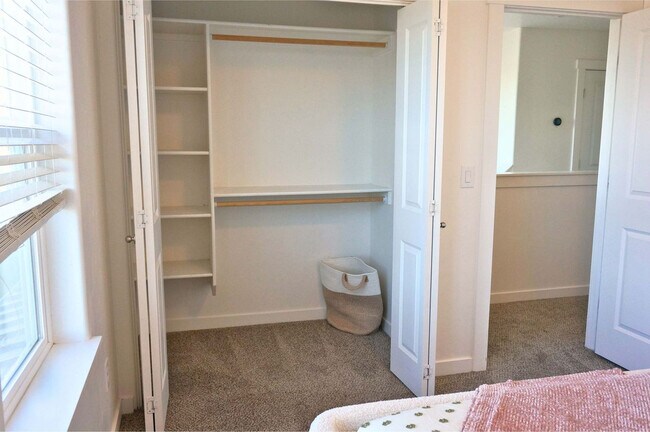 Building Photo - 5553 E Bollo St