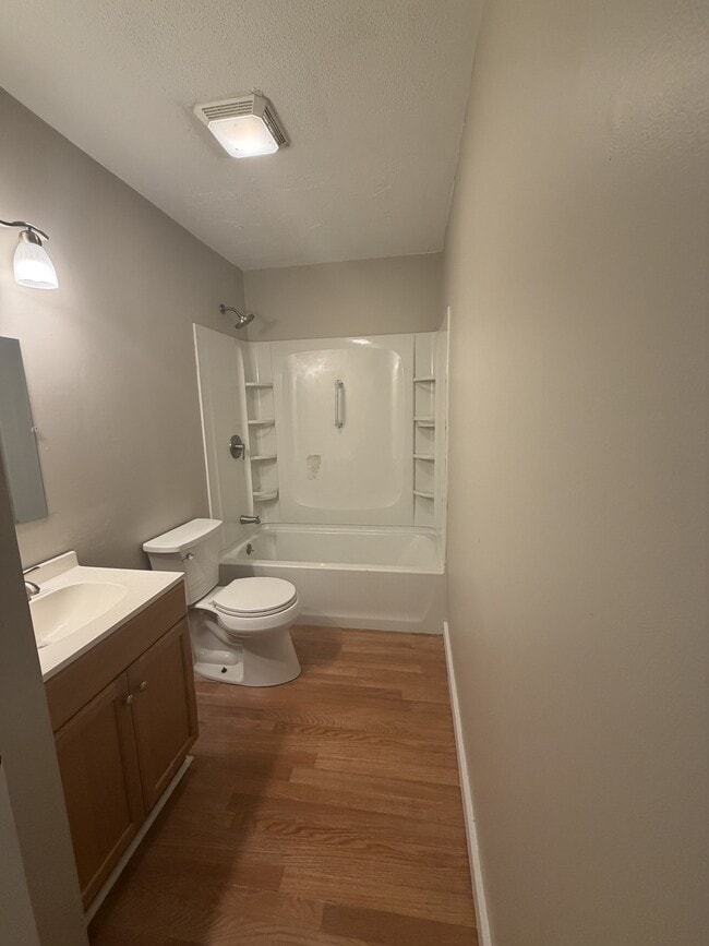 Building Photo - 62183 Forestview Dr