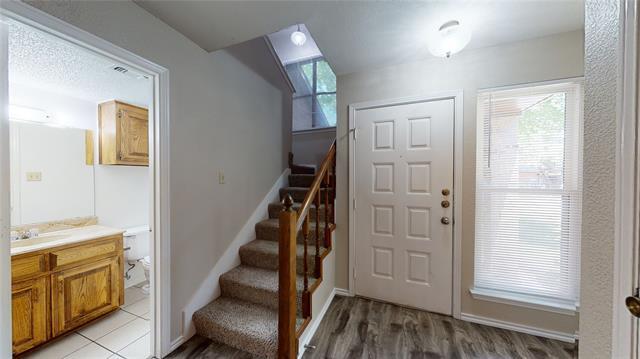 Building Photo - 225 McCarley Pl