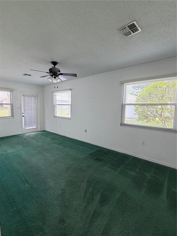 Building Photo - 6087 Kittiwake Dr