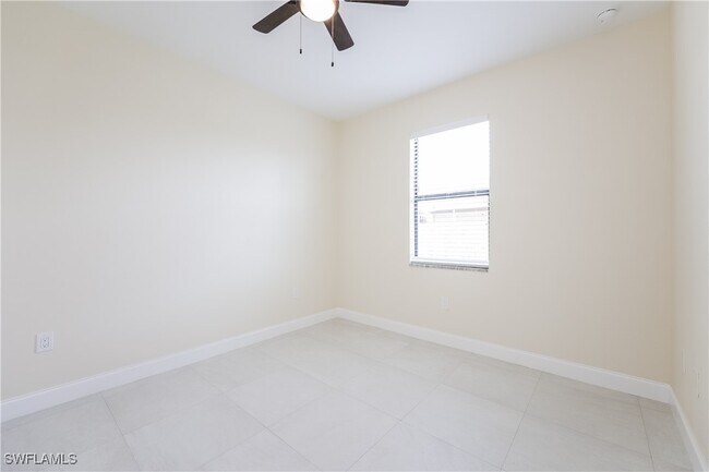 Building Photo - 1125 Capp Ave