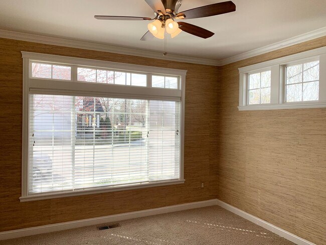 Building Photo - Beautiful Home In South East Boise!