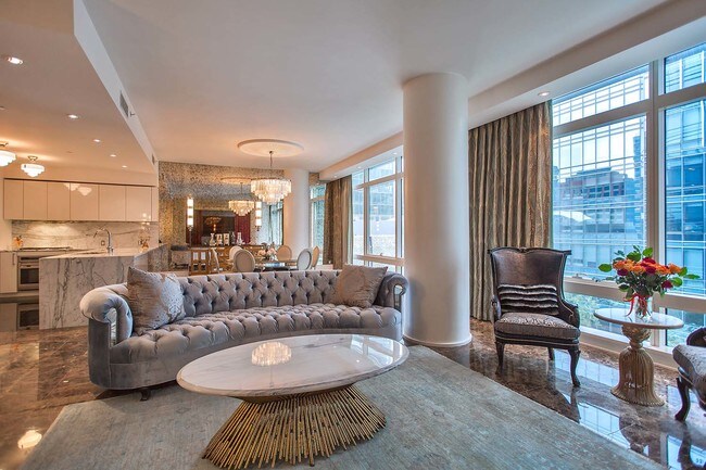 Building Photo - Fully Furnished Art Deco-Style Condo