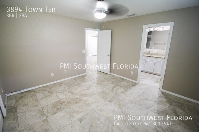 Building Photo - 3894 Town Terrace