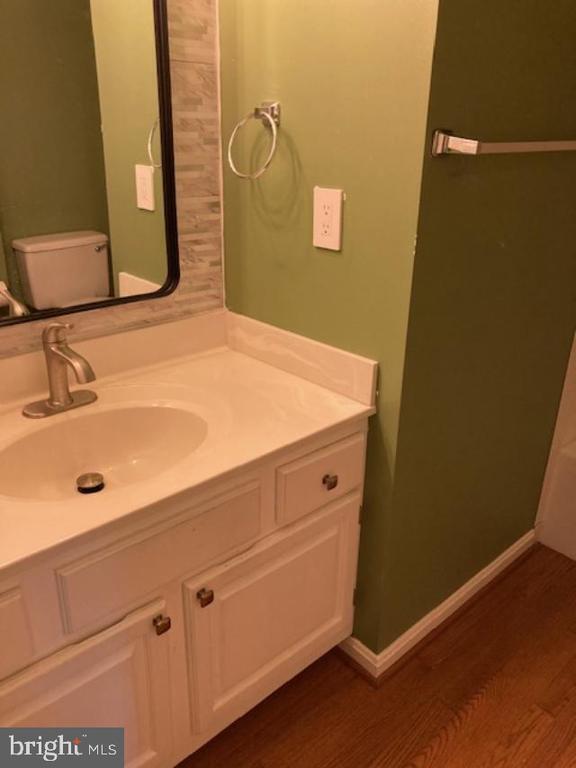 Building Photo - 8946 Waldren Way