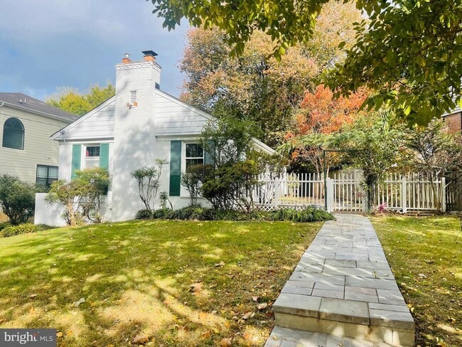 Building Photo - 8614 Ridge Rd