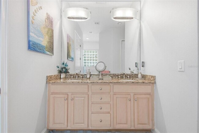 Building Photo - 118 Whispering Pine Dr