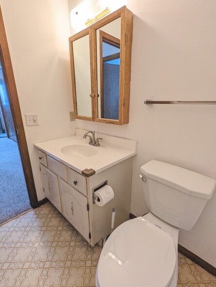 Bathroom 1 - 712 Brandie Rd