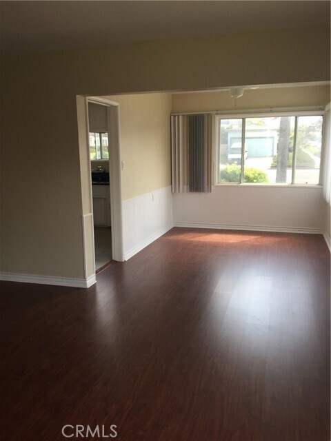 Building Photo - 1511 S Catalina Ave