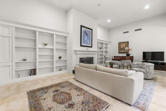 Building Photo - 4948 Post Oak Timber Dr