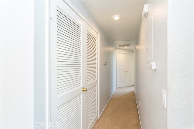 Building Photo - 1002 S Rossano Way