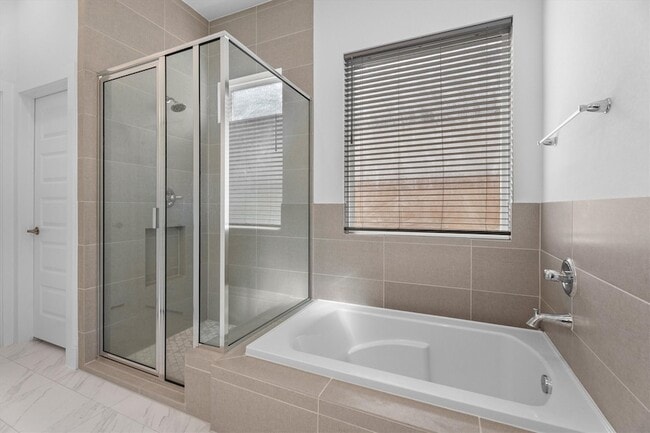 Building Photo - 5030 Vly Wind Ct