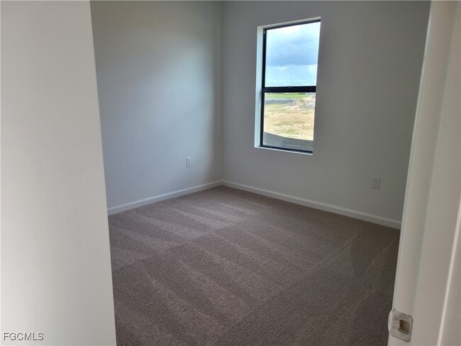 Building Photo - 1023 Caloosa Breeze Dr