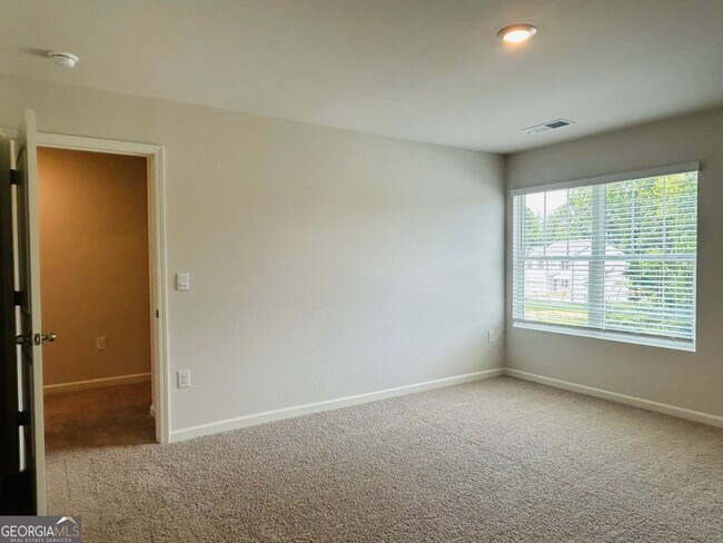 Building Photo - 112 Glenrise Dr