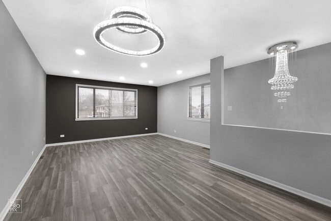 Building Photo - 115 Millbrook Ln