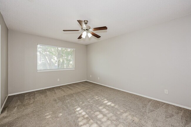 Building Photo - 4214 Worth Forest Dr