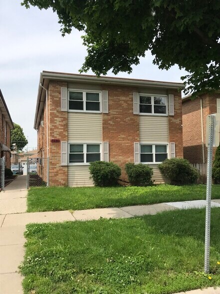 Building Photo - 7204 W 53rd St
