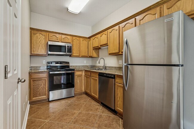 Building Photo - 104 Covington Meadow Cir