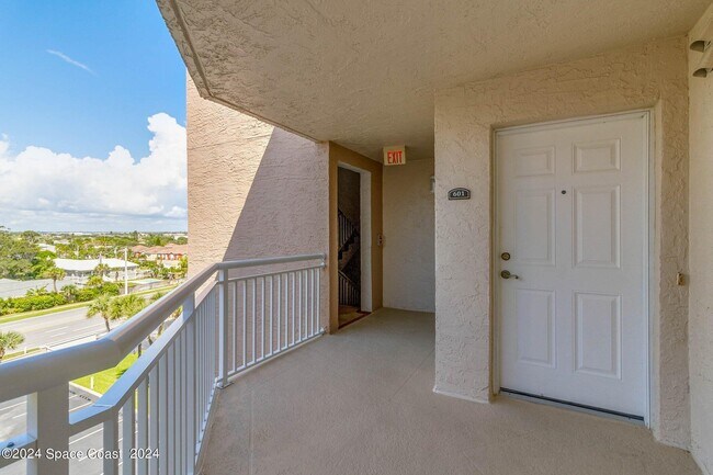 Building Photo - 2805 N Hwy A1A