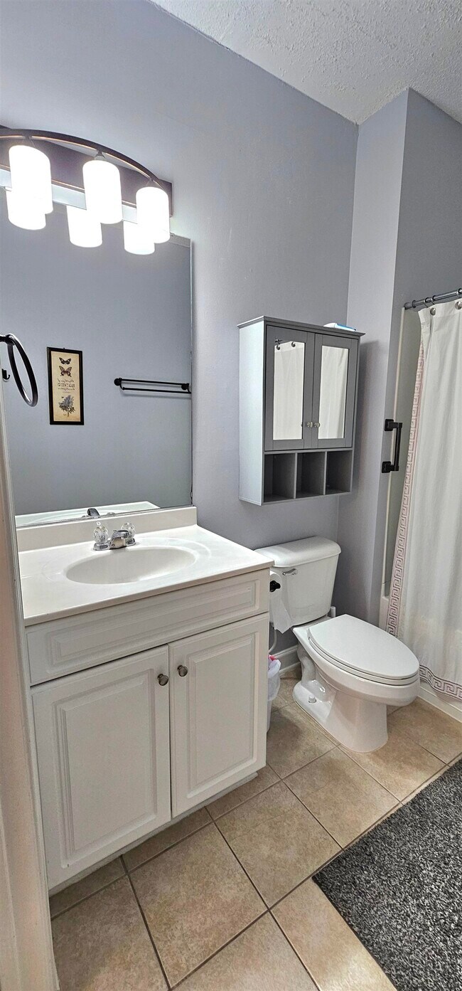 Building Photo - 304 Kiskadee Loop