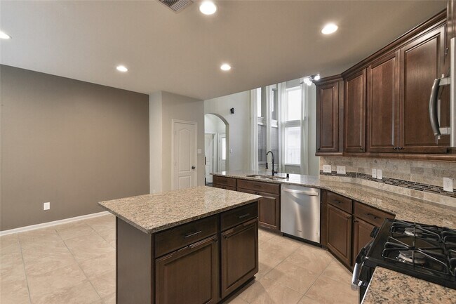 Building Photo - 19315 Boulder Bay Ln