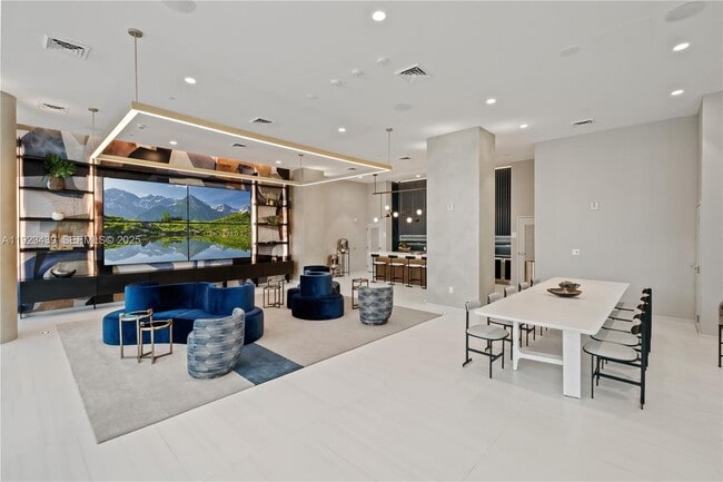 Building Photo - 101 Diplomat Pkwy