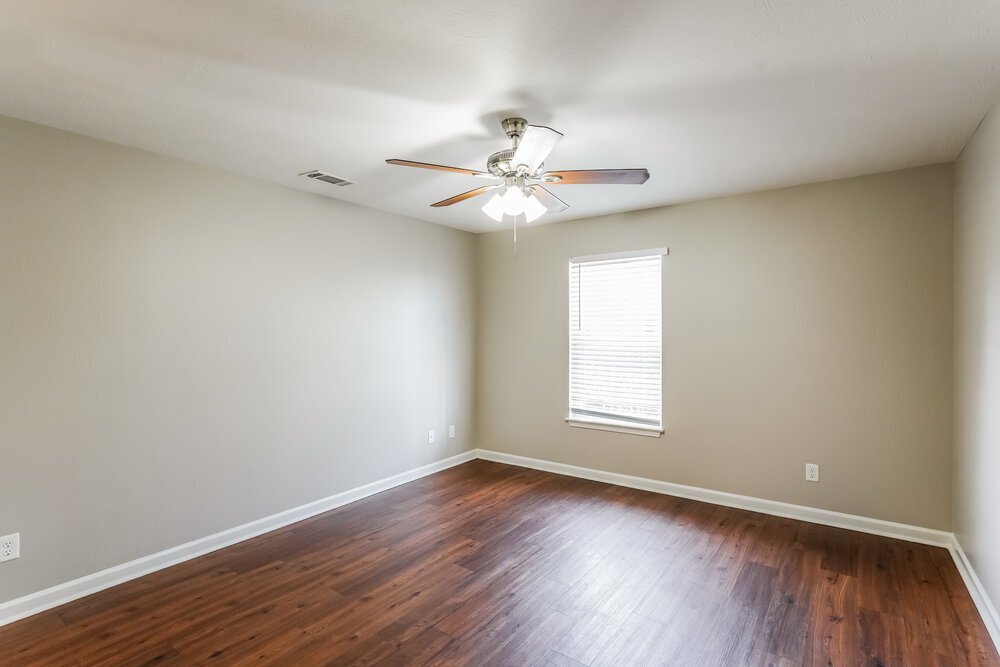 Building Photo - 143 Howard Woody Dr