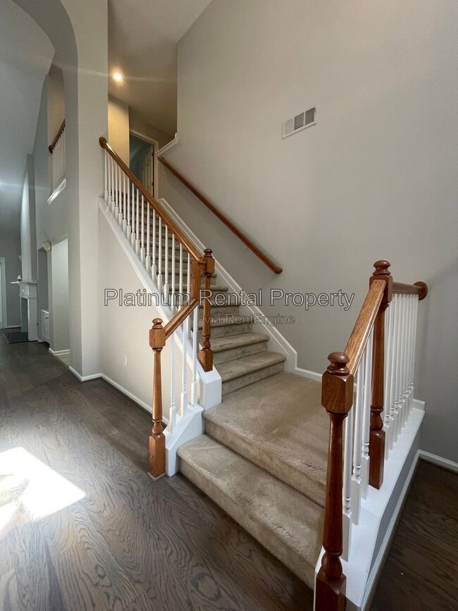 Building Photo - 720 Treadstone Ct