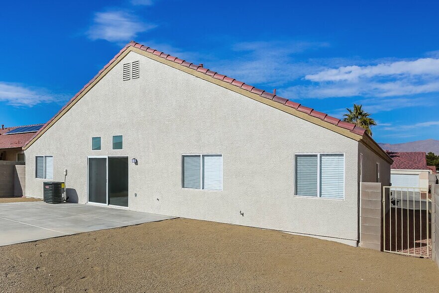 Building Photo - 2717 Fern Forest Ct