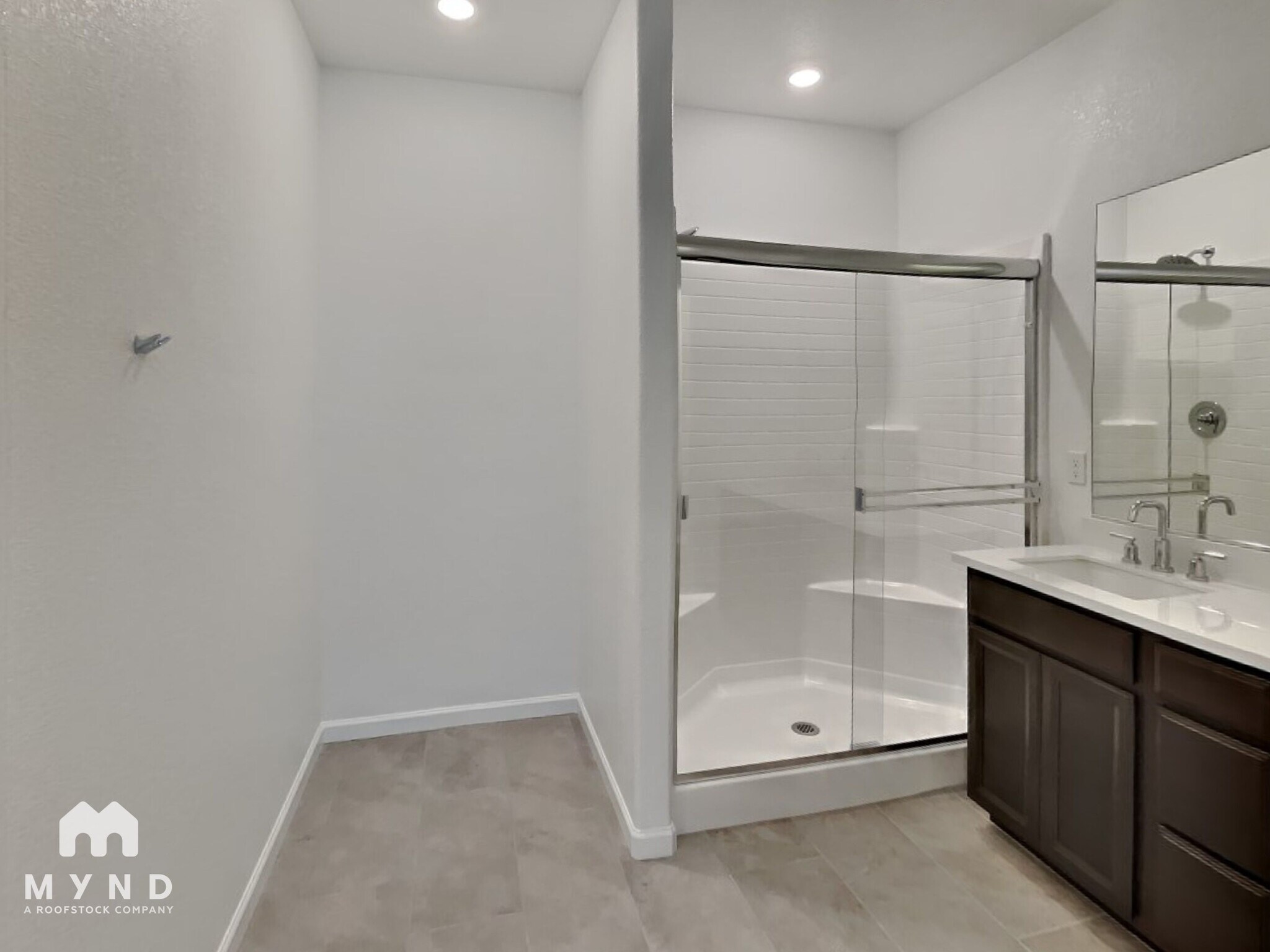 Building Photo - 1688 Bullock Dr