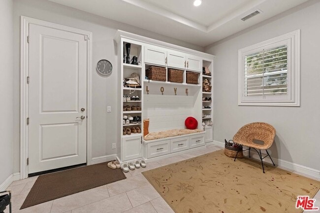 Building Photo - 11925 N Ricasoli Way
